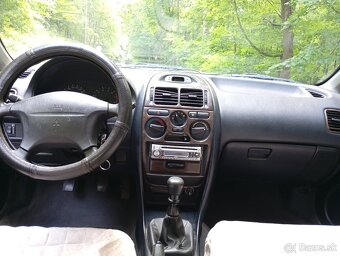 Mitsubishi Carisma 1.6 - 5