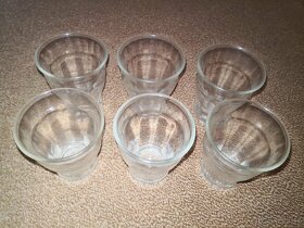 Rôzne sklenené poháre - 5