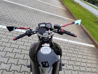 Yamaha XJ6 - 5