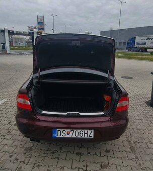 Skoda Superb 2.0 125kw 6 automata - 5