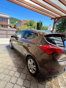 KIA Ceed - 5
