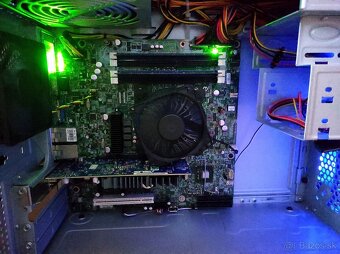 PC Intel Pentium / 8 GB / GT 1030 / DVD - RW - 5