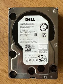 Disky do PC a serverov 3.5" SATA - 5