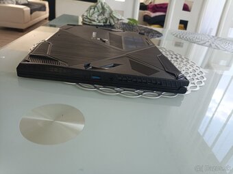 Herný notebook MSI GF63 Thin 11UC-618CZ - 5