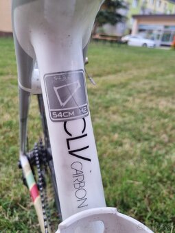 Trek Madone Four Series - 5