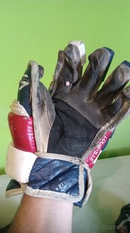 Hokejova vystroj, nekompletna - 5