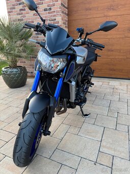 Yamaha MT09 - 5
