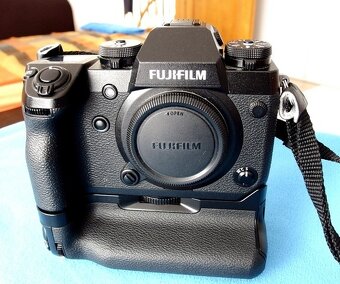Fujifilm XH1 + batery grip - 5