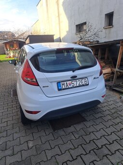 Ford Fiesta - 5