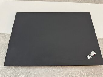 Notebook do práce/školy – ThinkPad T14, i5, SSD, Office - 5