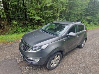 Kia Sportage 2.0 crdi 4x4 - 5
