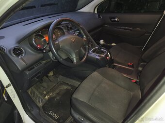 Peugeot 5008 2.0 HDI - 5