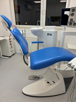 Predám stomatologickú súpravu Diplomat - 5