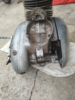 Jawa 353 motor - 5