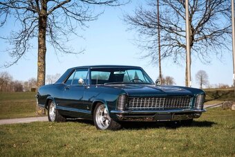 Buick Riviera z roku 1965 Pro Touring - 5