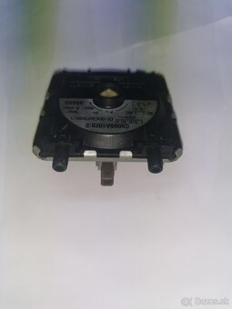 Manostat tlaku vzduchu Honeywel C6065A 1028:2 - 5