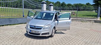 Opel Zafira 1.9 CDTI 88kW 118K 6-stupňový manuál - 5