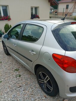 Peugeot 207 - 5