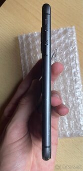 iPhone 11 64GB Black / Nová batéria - 5