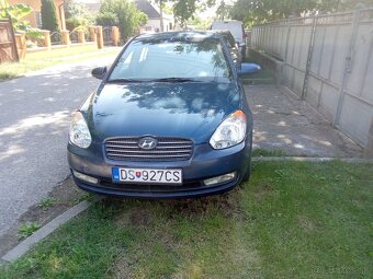Predám hyundai accent - 5