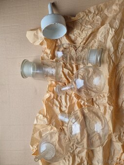 Laboratórne sklo - 5
