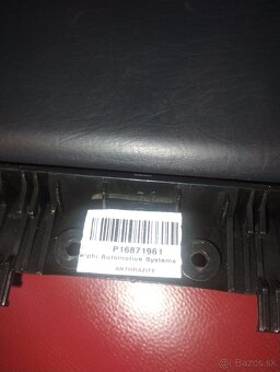 Predám stredovú opierku do MB ML W163 - 5