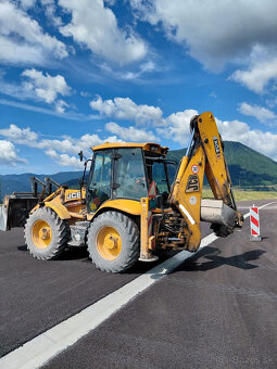 JCB 4CX - 5
