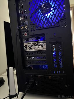 RYZEN 7 7800X3D/RTX 5070 Ti 16GB/32GB DDR5/2.5TB/850W - 5