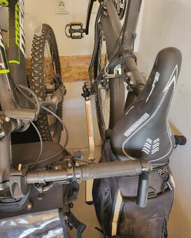 Thule cross - 5