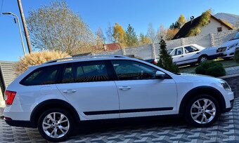 Škoda Octavia Combi SCOUT 2,0 TDI DSG 4x4 135kW Kamera ACC - 5
