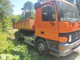 Hákový kontajner Mercedes actros - 5