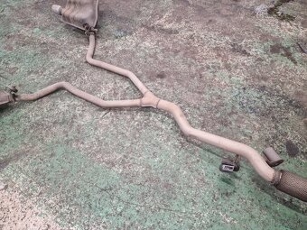 Výfuk Jeep Grand Cherokee WK2 3.0 CRD - 5