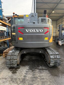 Pásový bagr VOLVO ECR 145EL - 5