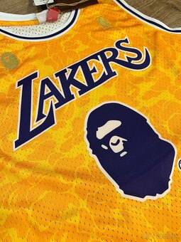 Mitchell & Ness dres BAPE x Lakers XL - 5