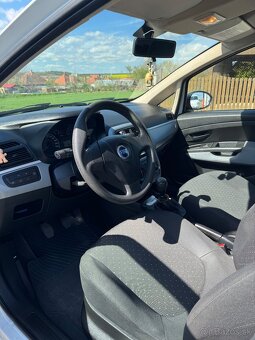 Fiat Grande Punto - 5
