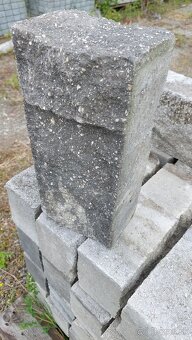 Betónové palisády imitácia kameňa - 5