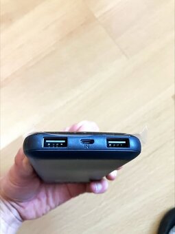 Bezdrôtová powerbanka 10 000 mAh aj s nabíjačkou hodiniek a - 5