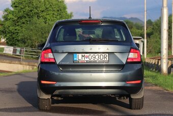 Škoda Fábia 1,0 Turbo benzín 81kw/110ps 6 rýchlostná 18000km - 5