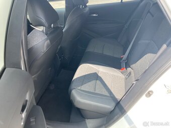 Toyota Corolla combi 2.0 Hybrid 112kW - TOP stav - 5