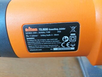 Kolíkovacia frézka 710W Triton. - 5