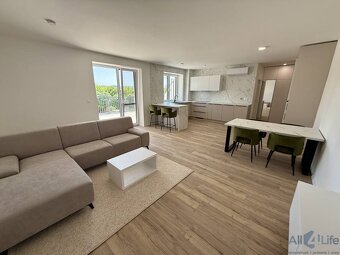 Moderný 2-izbový byt s terasou a parkovaním v Piešťanoch - 5
