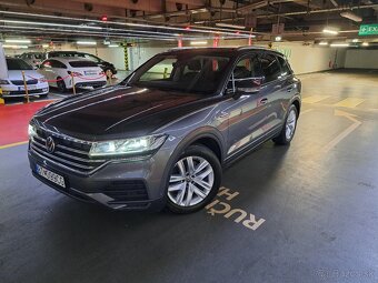Volkswagen Touareg 3.0 V6 TDI Elegance 4Motion Tiptronic - 5