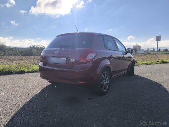 Kia ceed r.v. 2011, 1.4 benzín , 141 tis. Km - 5