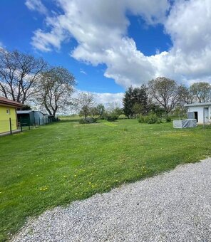 Kvalitný rodinný dom s krásnou záhradou - 1600 m2 - 5
