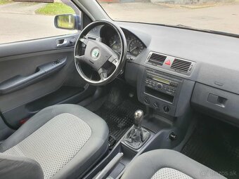 Predám škoda fabia 1.2 12v. Benzín kw 47 r.v 2004 combi - 5