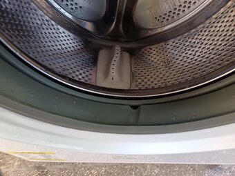 Slim rodinna práčka na 7 kg v zaruke - 5