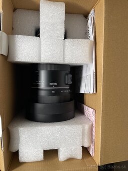 TAMRON 150-500mm f/5-6.7 Di III VXD Lens for Sony - 5
