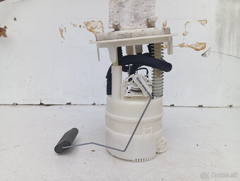 Citroen C2 1.1 - Palivové čerpadlo Pierburg - 5