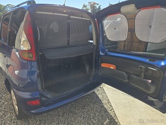 Toyota yaris verso - 5