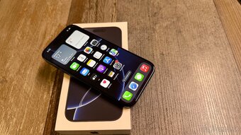 Vymenim predam iPhone 16 Pro Black Titanium kupeny v NAY - 5